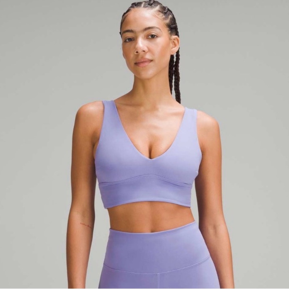 Lululemon Align V-Neck Bra Light Support, C/D Cup Size 12 Dark Lavender (W2DTJS)